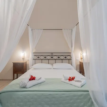 Masseria San Biagio مزرعة للإقامة ميليندونيو